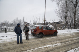 aharbal waterfall in winter
