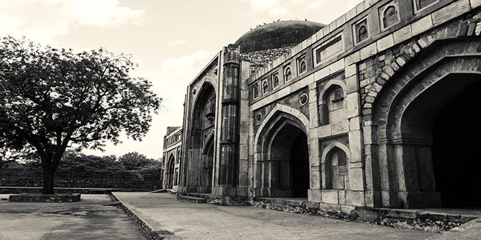 Jamali Kamali Mosque