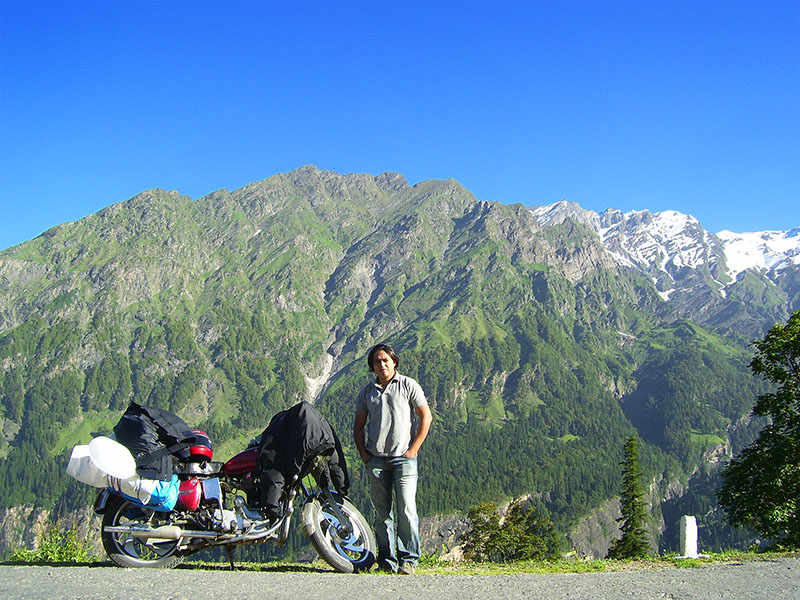 ladakh bike trip with pillion