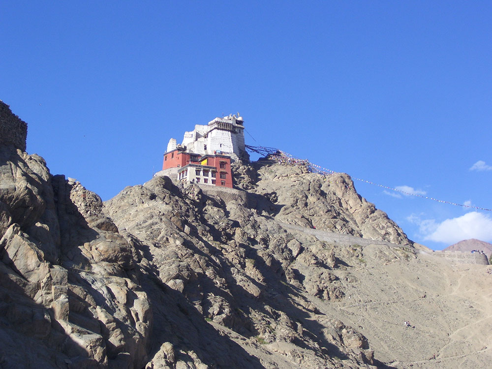 Tsemo Castle