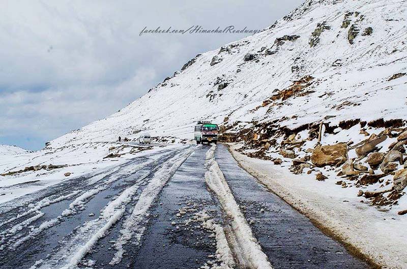 manali to rohtang pass bus