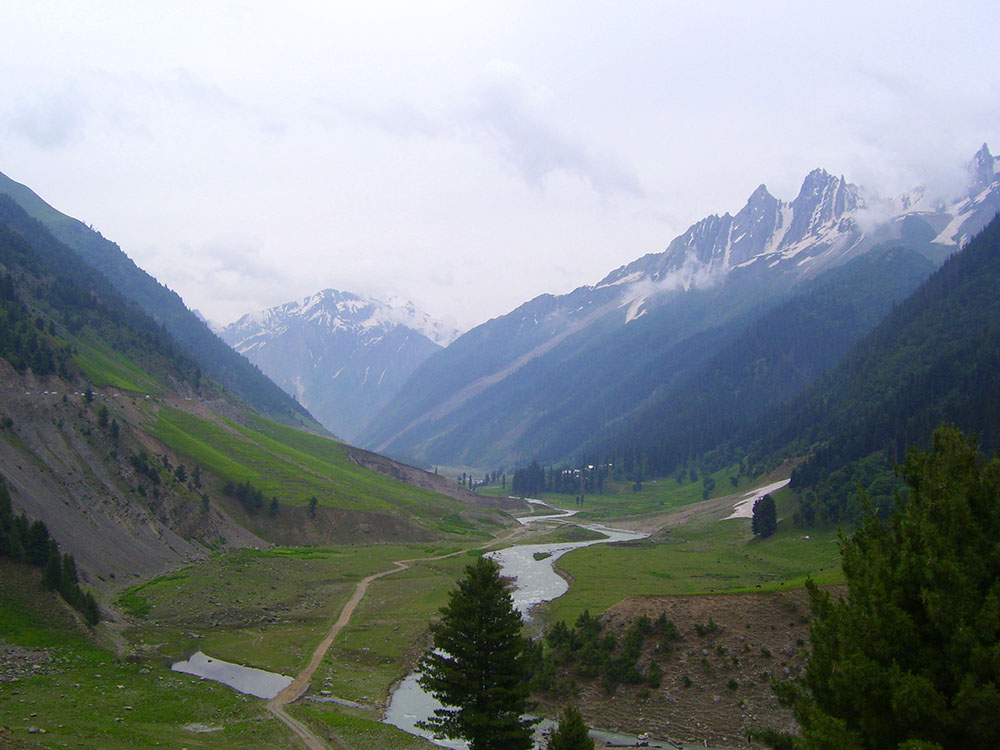 Srinagar to Leh Travel Time and Itinerary Planning