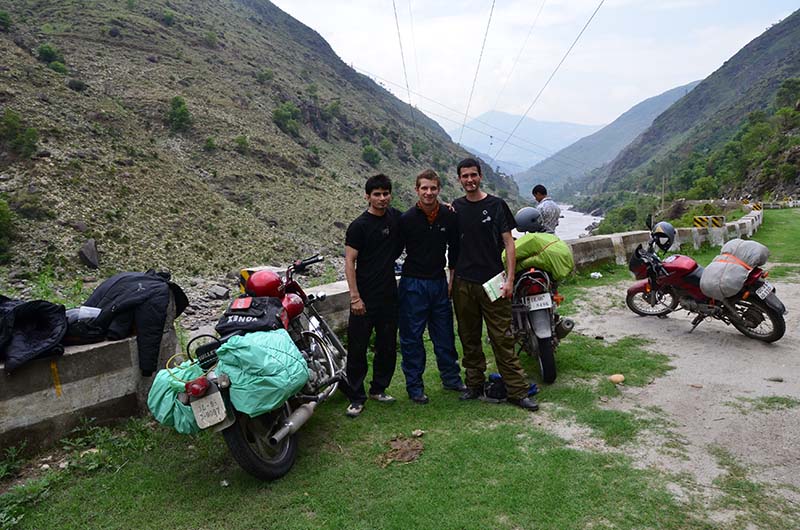 spiti valley on 100cc motorcycle