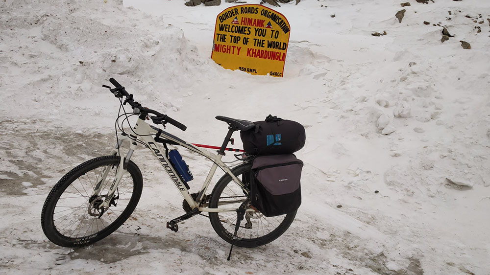 cycling in ladakh in november