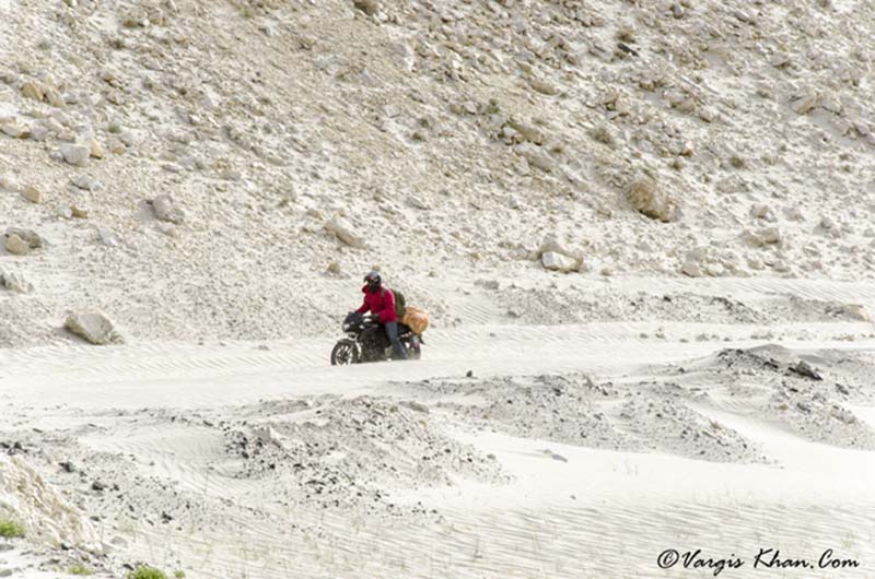 Leh to Pangong Lake via Changla Pass