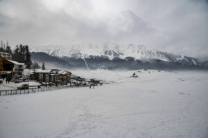 Srinagar to Gulmarg in January - February