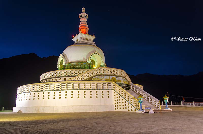 shanti-stupa - Vargis Khan