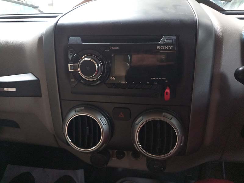 music system in mahindra thar