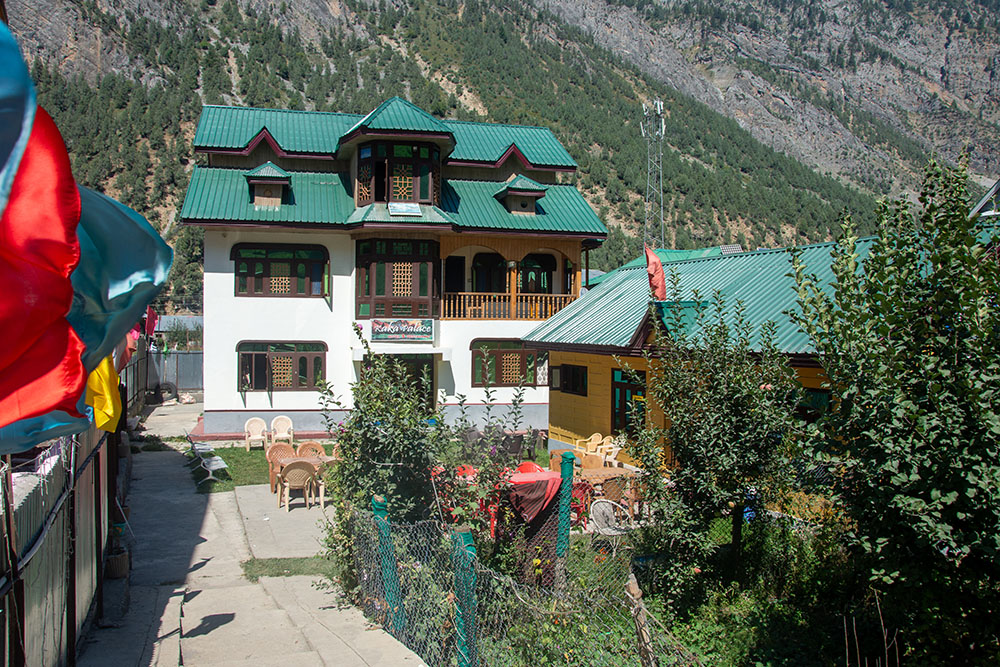 kaka palace in gurez valley