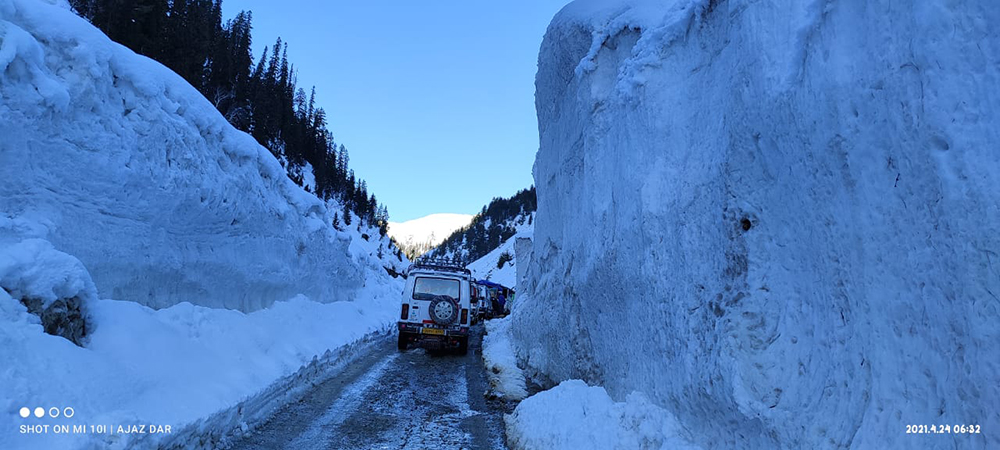 razdan pass gurez valley