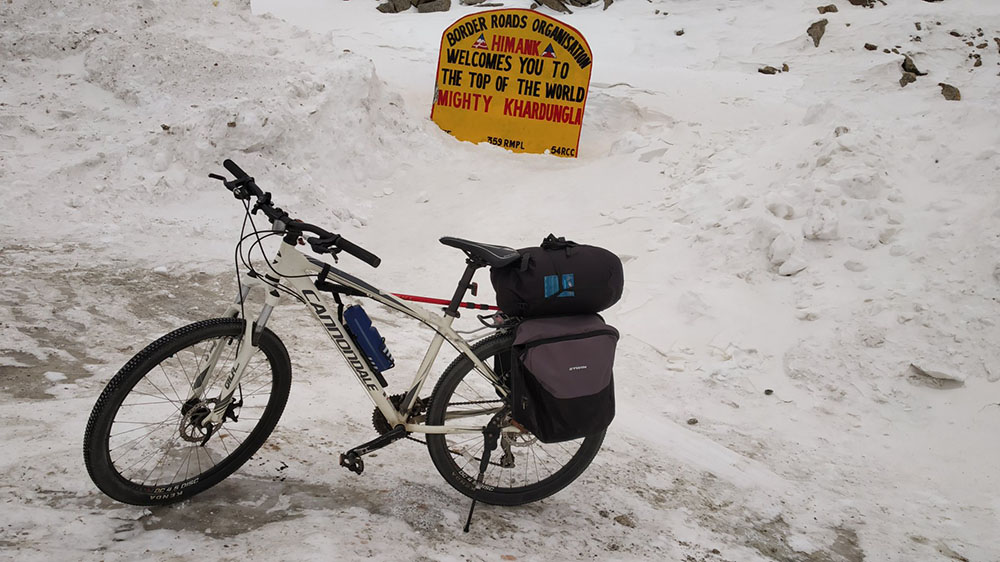 rent a cycle in leh