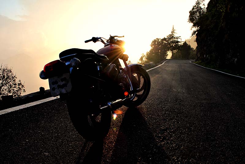 Royal Enfield 1950 Bullet - Morning Departure