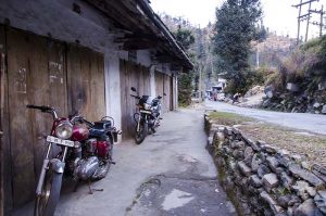 homestay in tirthan valley