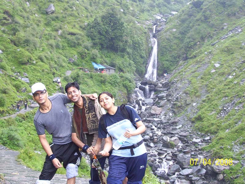 trekking and camping in mcleodganj to Bhagsu Waterfall