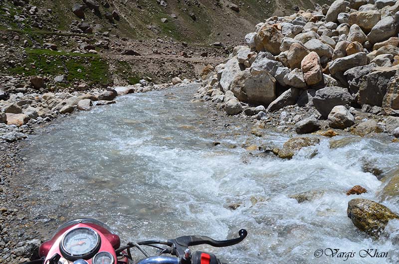 how to reach spiti valley by bike