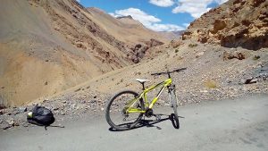 cycling in spiti valley