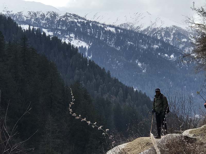 trekking in himalayas