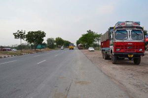 sundernagar to delhi