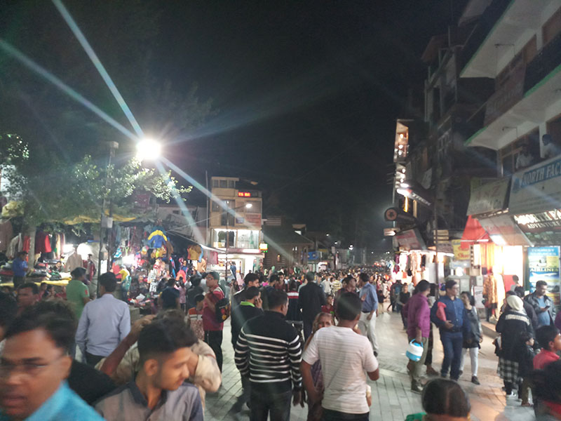 mall road manali