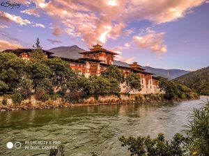 Punakha Dzong at Sundown.