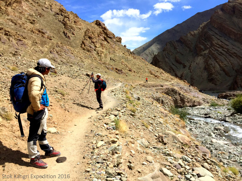 leh to stok village to chang ma