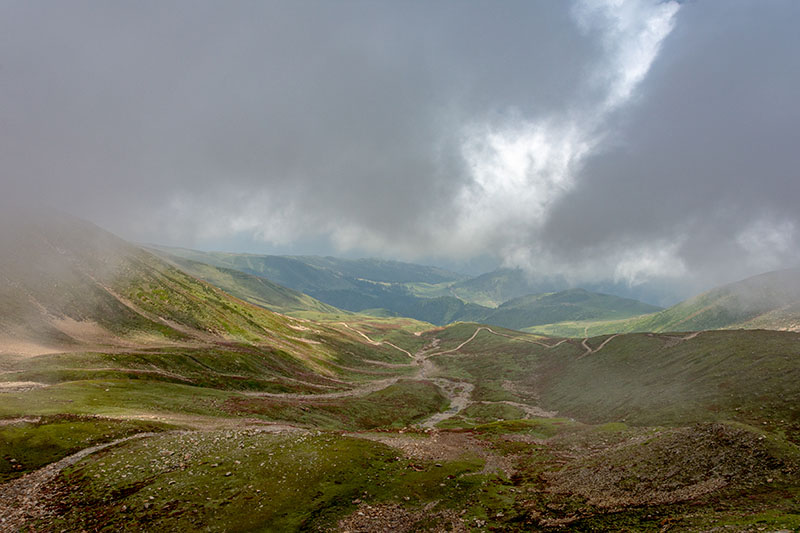 bhrigu lake trek