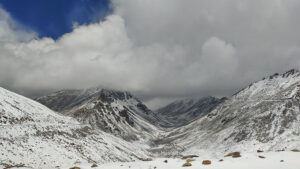 snowfall at khardung la