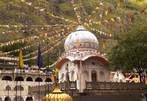 gurudwara manikaran sahib