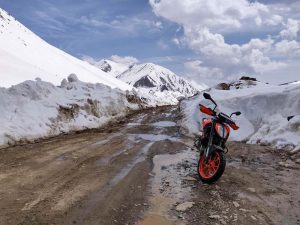 kashmir bike trip