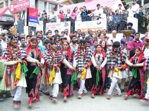 folk dance in manali