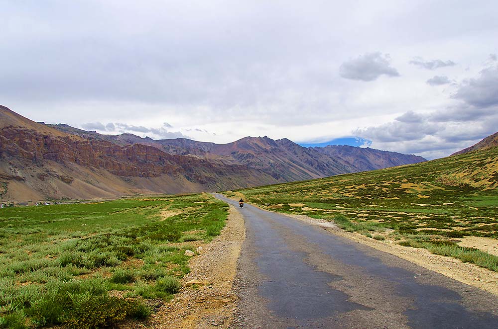 Sarchu - Travel Guide, Sightseeing and Itinerary - Vargis Khan