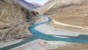 leh ladakh bike trip from jammu