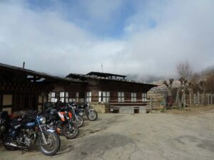 Trongsa to Thrumshing La