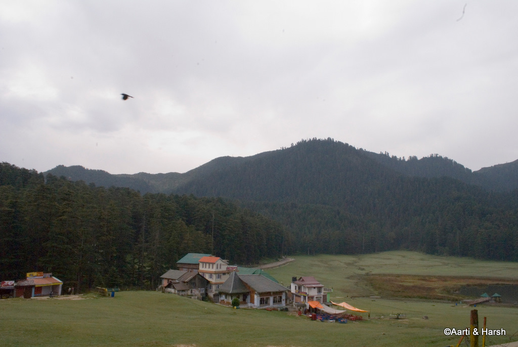 Sach Pass Road Trip and Season's First Snowfall - Vargis Khan