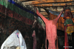 Hand of the Witch in Chumur