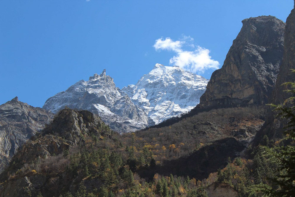 Trekking to Gaumukh