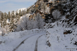 sangla valley in winters