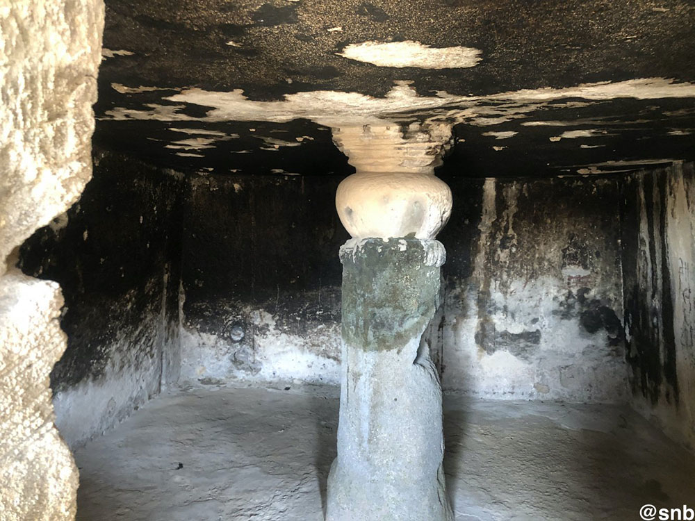 Baba Pyara caves