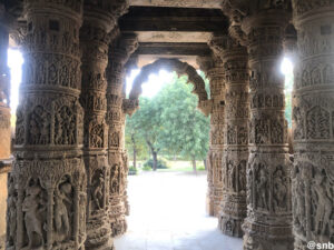 Carved pillars of Sabhamandapa