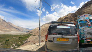 nubra valley to pangong lake via shyok