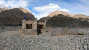 nubra valley to pangong lake via shyok