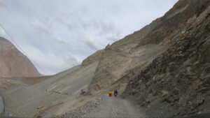 nubra valley to pangong lake via shyok