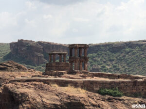 sightseeing in badami