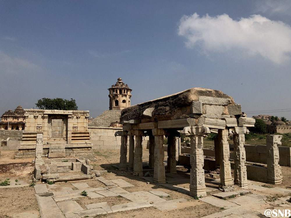 Sightseeing in Hampi & Things to Do