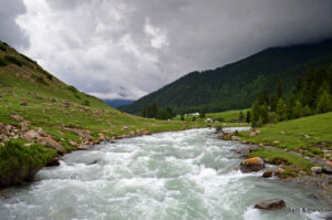 meadow near Jeti Oguz