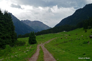Aksu Arashan Valley