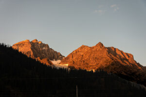sunrise in sonamarg
