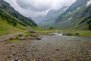 sonamarg to thajiwas glacier