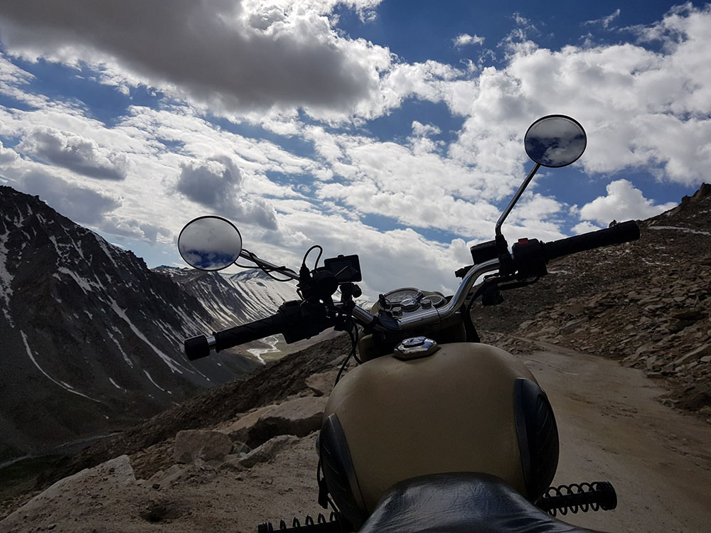 Leh Ladakh Bike Rental Rates List 