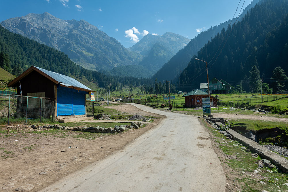 aru village